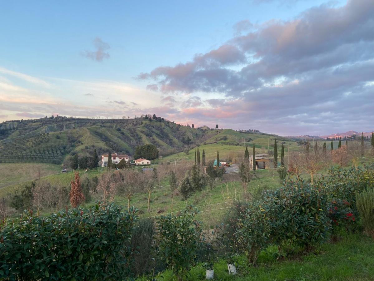 Вилла Poggio Ai Legni Чертальдо Экстерьер фото
